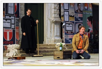  - John Lofthouse as Sacristan and Sean Ruane as Cavaradossi. Photo Fritz Curzon.jpg